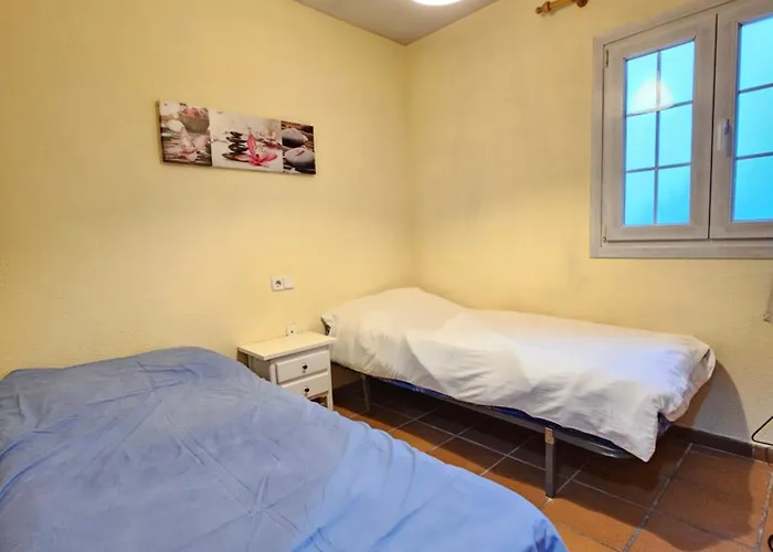 Zona Media Junto A Telesilla Sierra Nevada